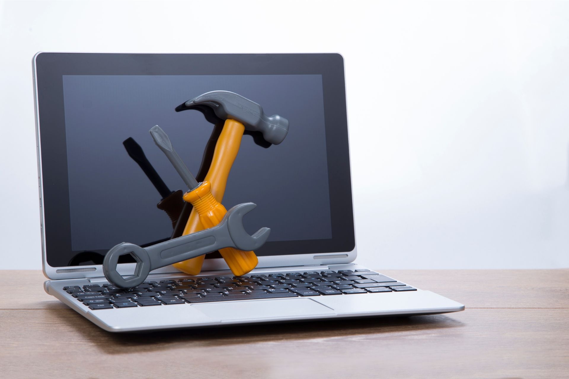 Orlando Property Management: What Happens When You Submit a Maintenance Request?